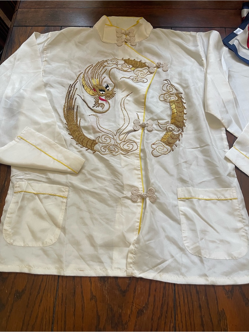 Vintage Chinese Asian  Dragon Silk style Shirt / Jacket  embroidery